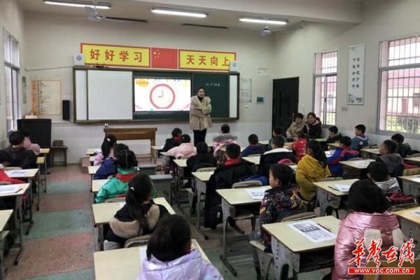 安乡县城北小学：城乡联动，送教下乡(1)1.jpg