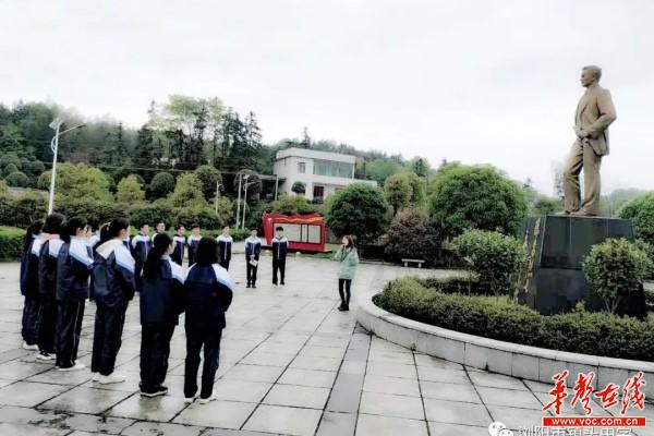 我在家乡学党史1.jpg