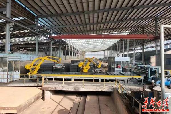 宜章县源发新型建材有限公司生产车间.jpg